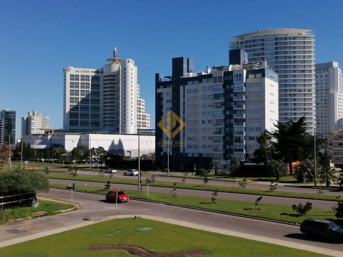 Aidy Grill - GoPunta - Portal Inmobiliario de Punta del Este - Maldonado