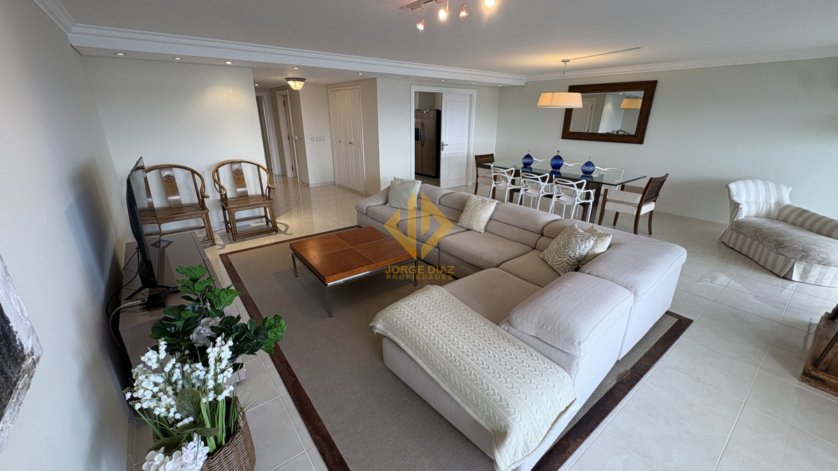 Mansa - GoPunta - Portal Inmobiliario de Punta del Este - Maldonado