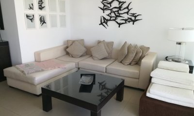 A pasos de la playa Mansa  y del centro de Punta del Este