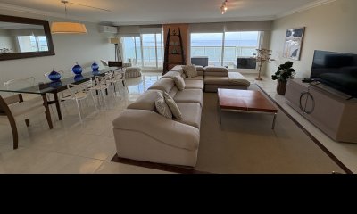 300 m2 de planta con la mejor vista al Rio de la Plata y a la Isla de Gorriti