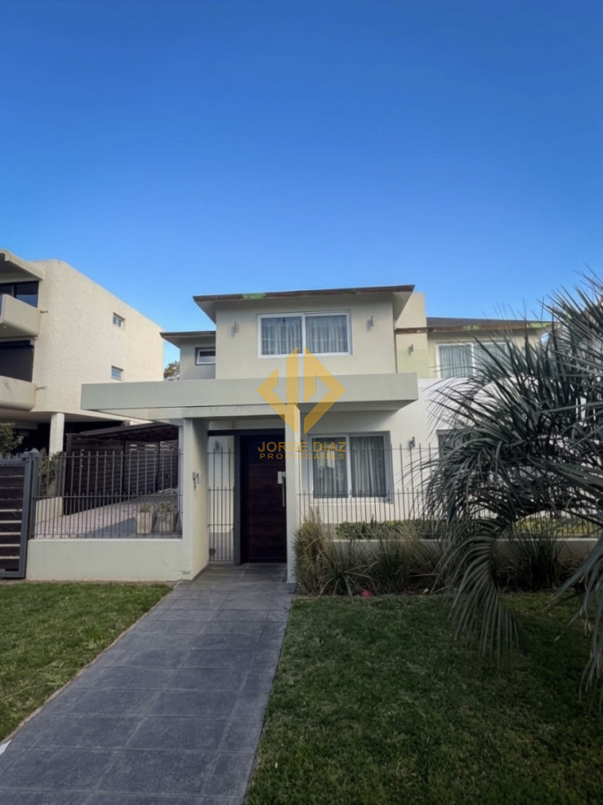 Venta Casa Amando - Playa Mansa, Punta del Este - JDP3501C