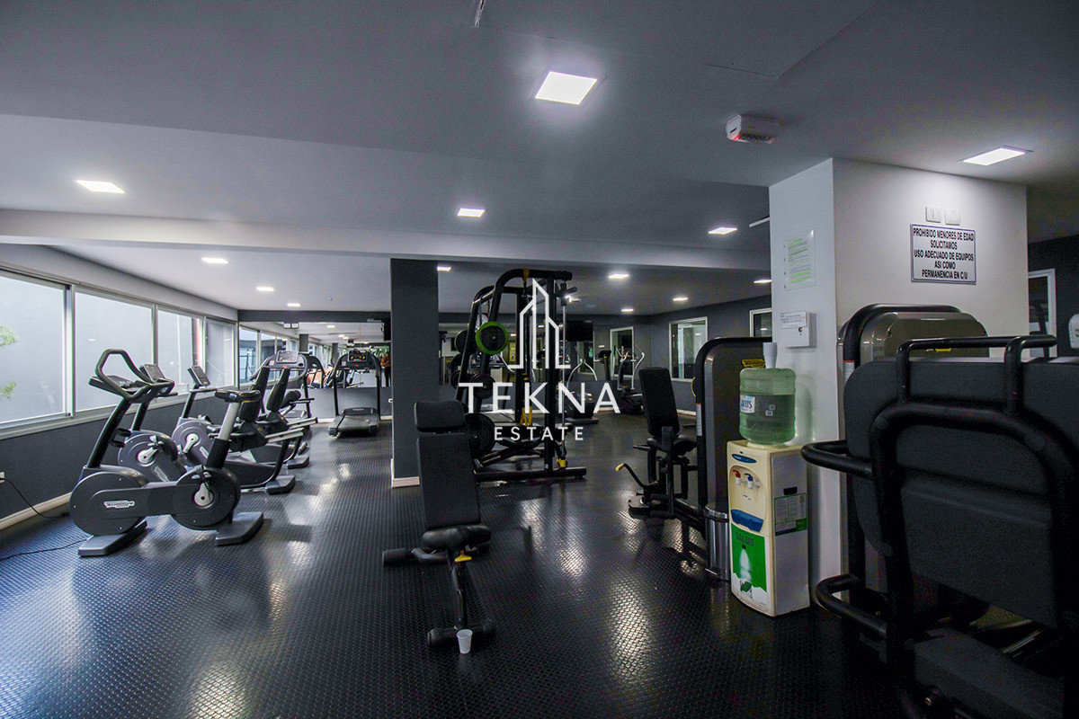 Apartamento ID.9433 - Venta de Apartamento de 2 dormitorios y medio, todos en suite, 3 balcones y parrillero propio, con vista al mar
