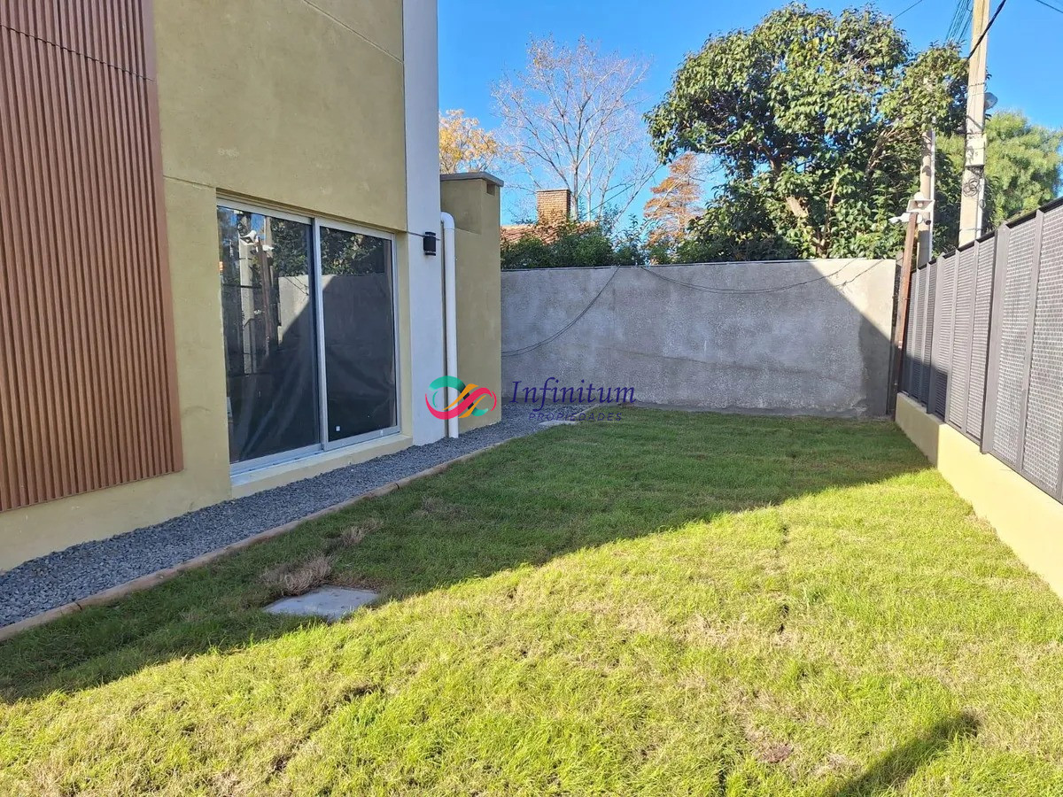 Casa ID.1 - Casa PH.  2 dormitorios , en Barrio Cerrado de 4 casas 