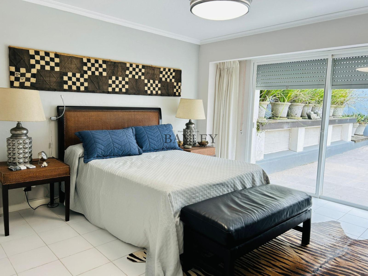 Apartamento ID.2 - APARTAMENTO FRENTE AL PUERTO DE PUNTA DEL ESTE, EDIFICIO NEW PORT UNIDAD 102