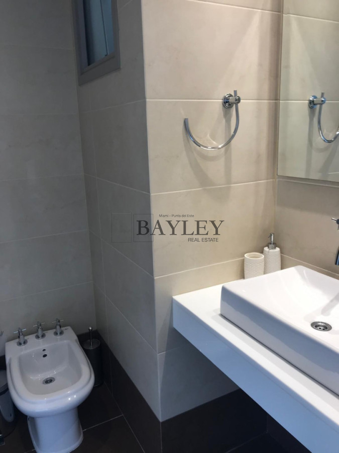 Apartamento ID.26 - Increible apartamento en la Peninsula, Punta del este. En la torre Imperiale 2