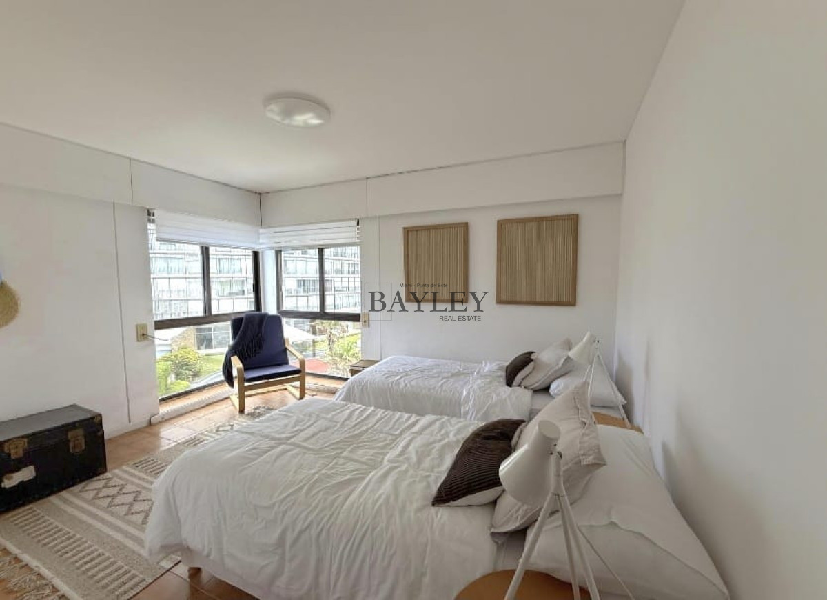 Apartamento ID.24 - Apartamento 4 dormitorios en Garden Tower, Punta del Este, La Peninsula 