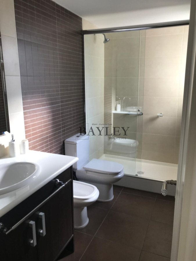 Apartamento ID.26 - Increible apartamento en la Peninsula, Punta del este. En la torre Imperiale 2