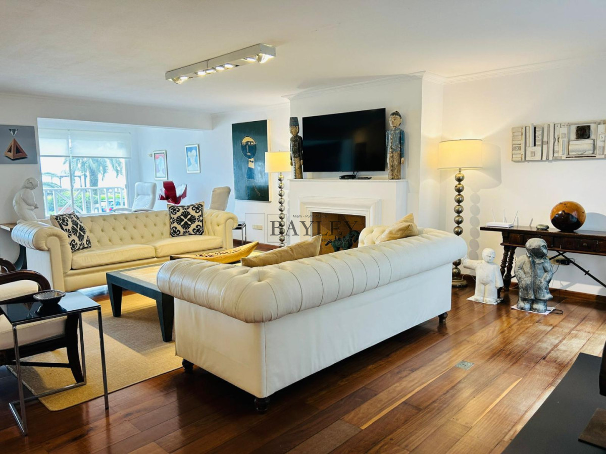 Apartamento ID.2 - APARTAMENTO FRENTE AL PUERTO DE PUNTA DEL ESTE, EDIFICIO NEW PORT UNIDAD 102