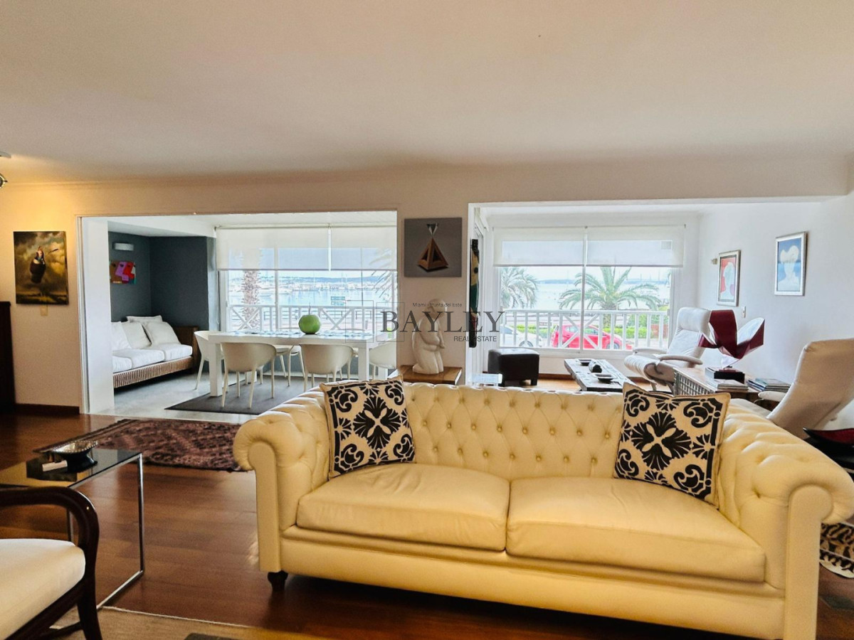 Apartamento ID.2 - APARTAMENTO FRENTE AL PUERTO DE PUNTA DEL ESTE, EDIFICIO NEW PORT UNIDAD 102