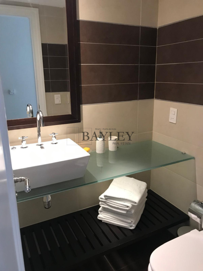 Apartamento ID.26 - Increible apartamento en la Peninsula, Punta del este. En la torre Imperiale 2