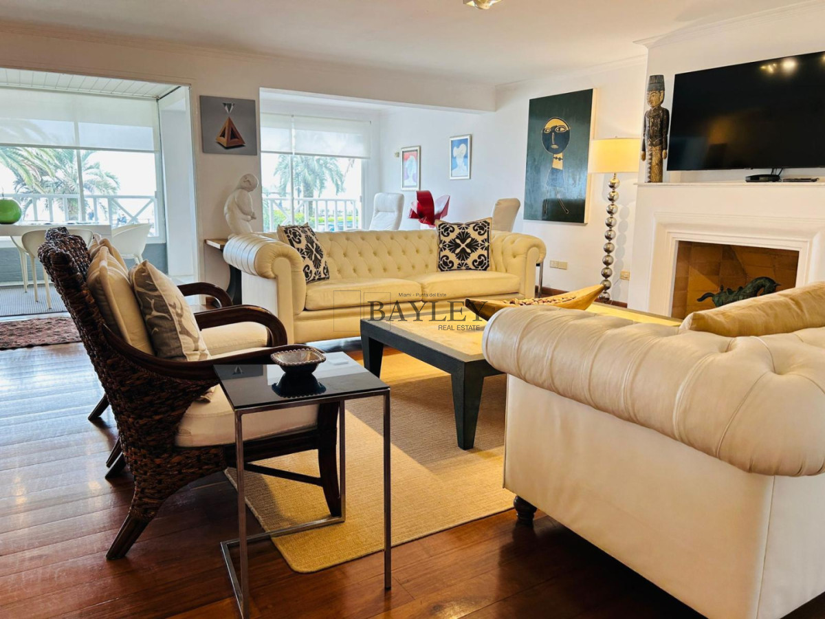 Apartamento ID.2 - APARTAMENTO FRENTE AL PUERTO DE PUNTA DEL ESTE, EDIFICIO NEW PORT UNIDAD 102