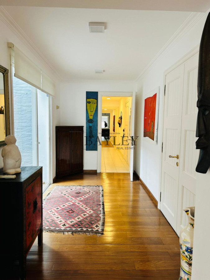 Apartamento ID.2 - APARTAMENTO FRENTE AL PUERTO DE PUNTA DEL ESTE, EDIFICIO NEW PORT UNIDAD 102