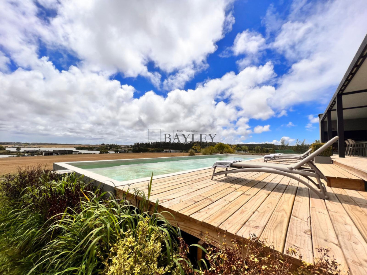 Casa ID.22 - CASA UBICADA EN PUEBLO MIO, MANANTIALES