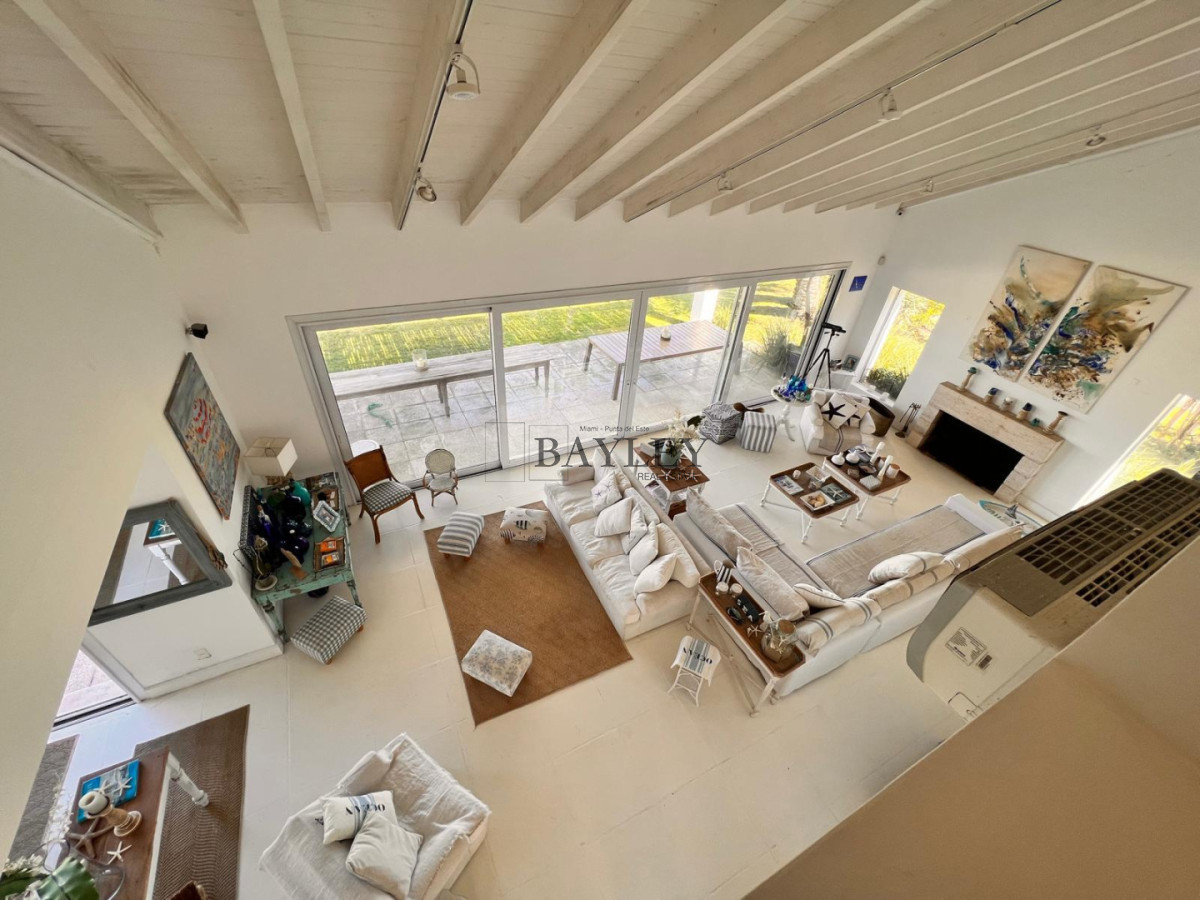 Casa ID.6 - CASA EN LA BARRA CON VISTA AL MAR