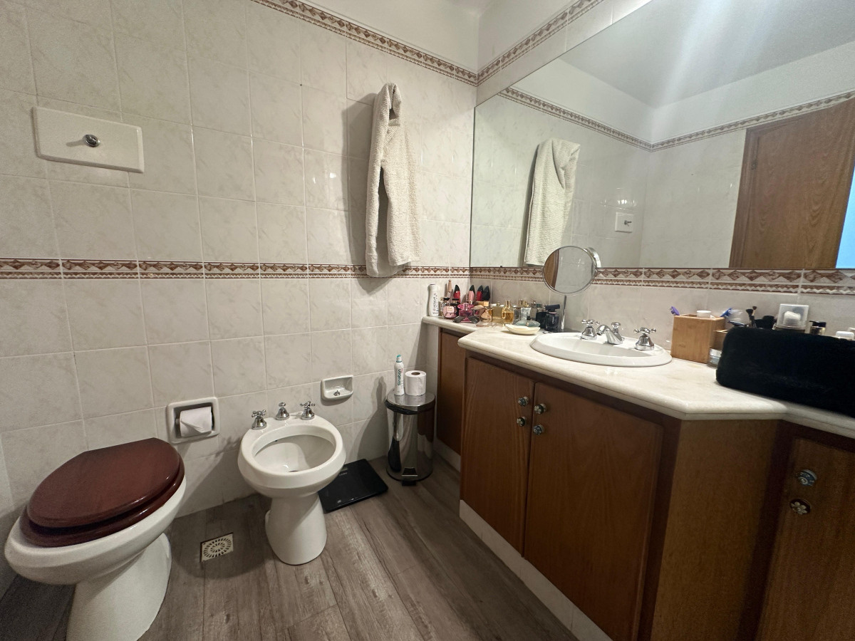 Apartamento ID.711 - Apartamento en Alquiler, vista panoramica, playa brava.