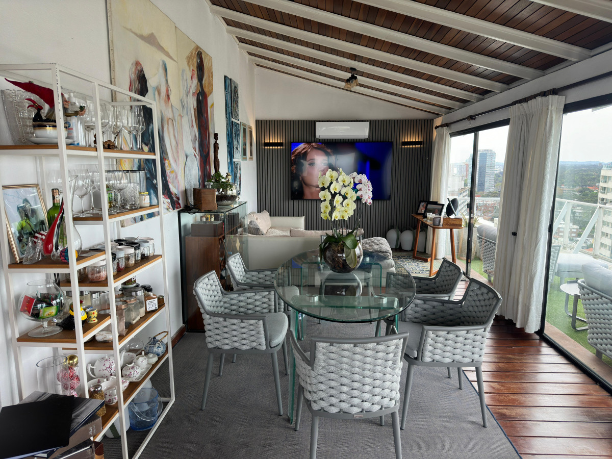 Apartamento ID.711 - Apartamento en Alquiler, vista panoramica, playa brava.