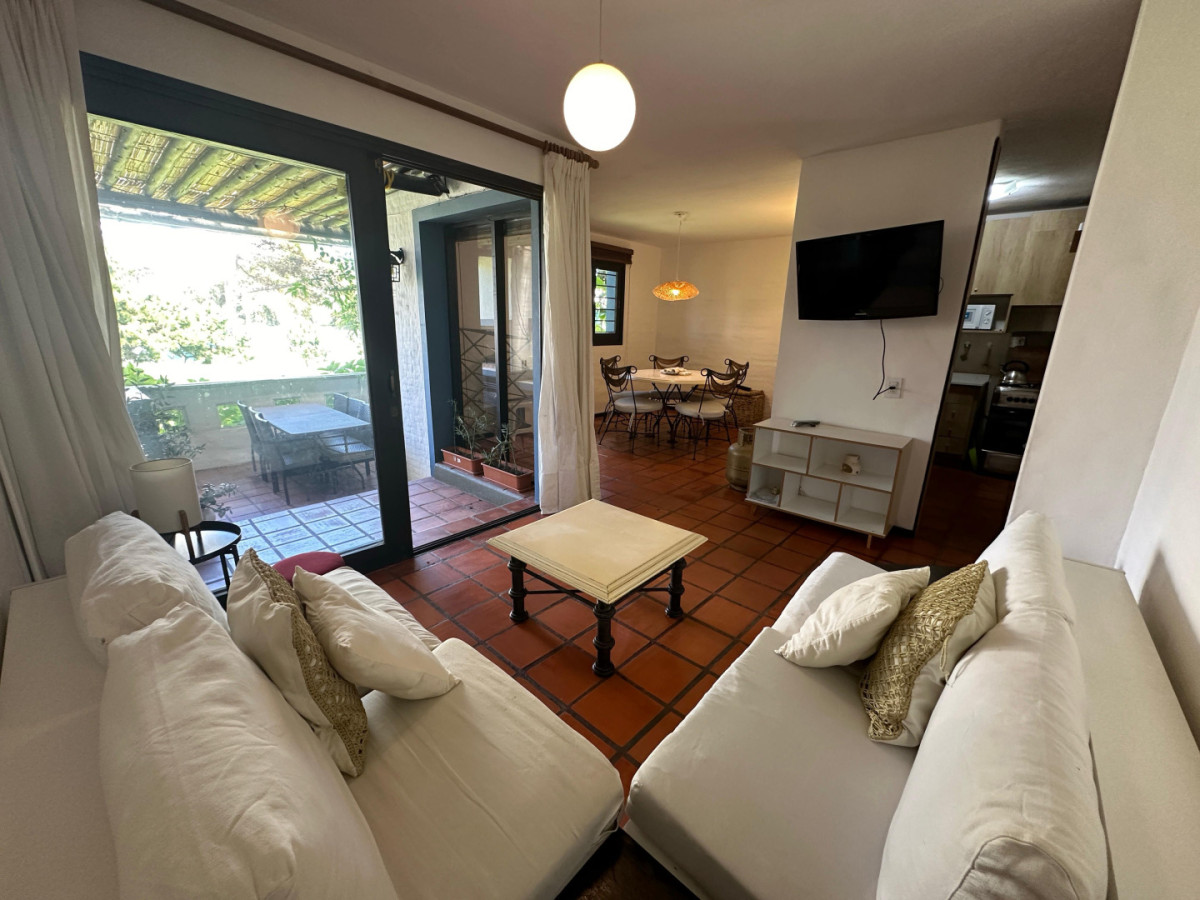 Apartamento ID.16 - Alquiler disponible 2026, playa brava, Punta del este.