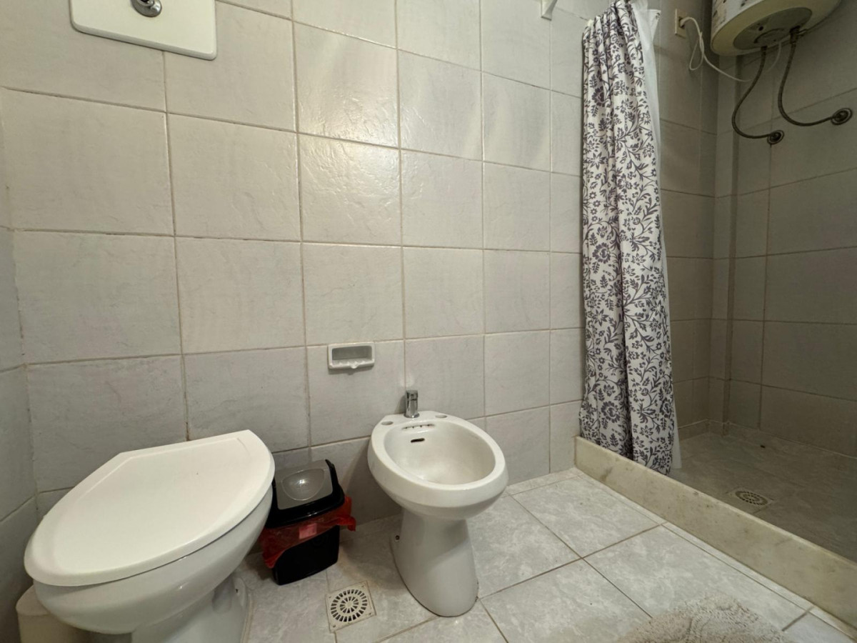Apartamento ID.2247 - Alquiler disponible, temporada 2026, Punat del este.