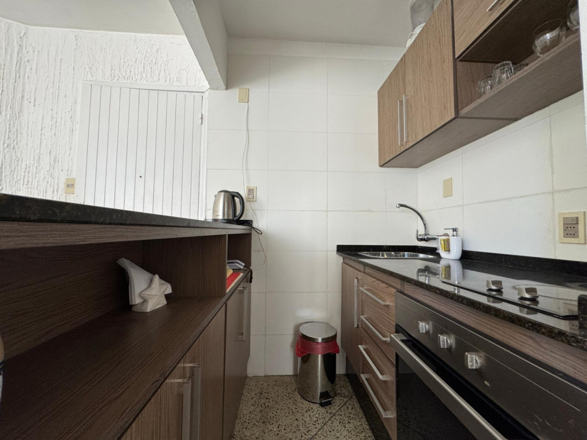 Apartamento ID.2247 - Alquiler disponible, temporada 2026, Punat del este.