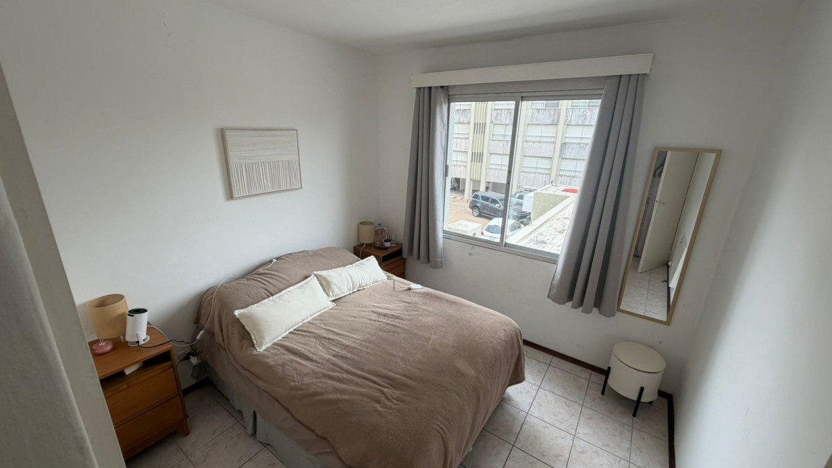 Apartamento ID.609 - Alquiler temporal, dos dormitorios, peninsula, Punta del este.