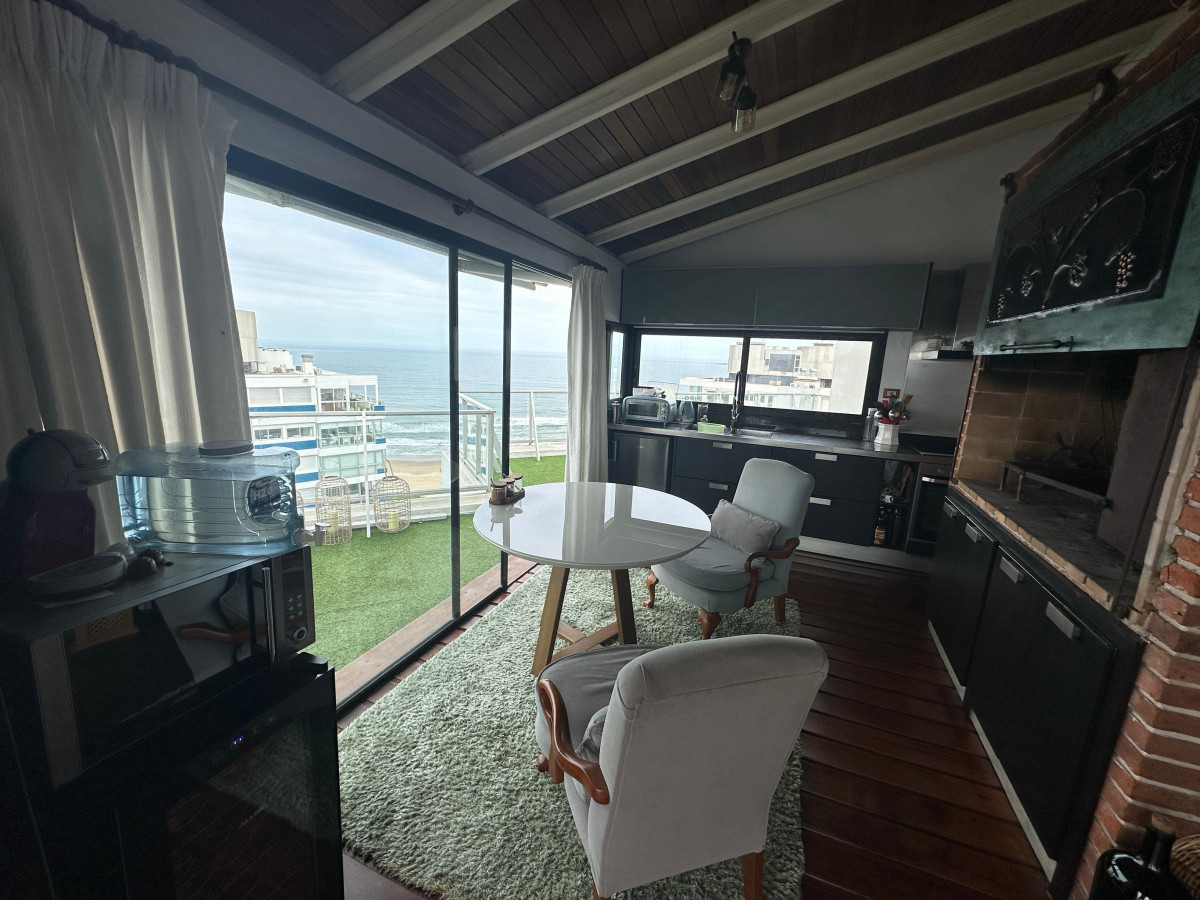 Apartamento ID.711 - Apartamento en Alquiler, vista panoramica, playa brava.