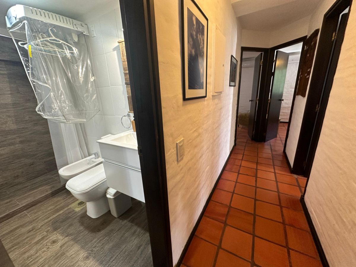 Apartamento ID.16 - Alquiler disponible 2026, playa brava, Punta del este.