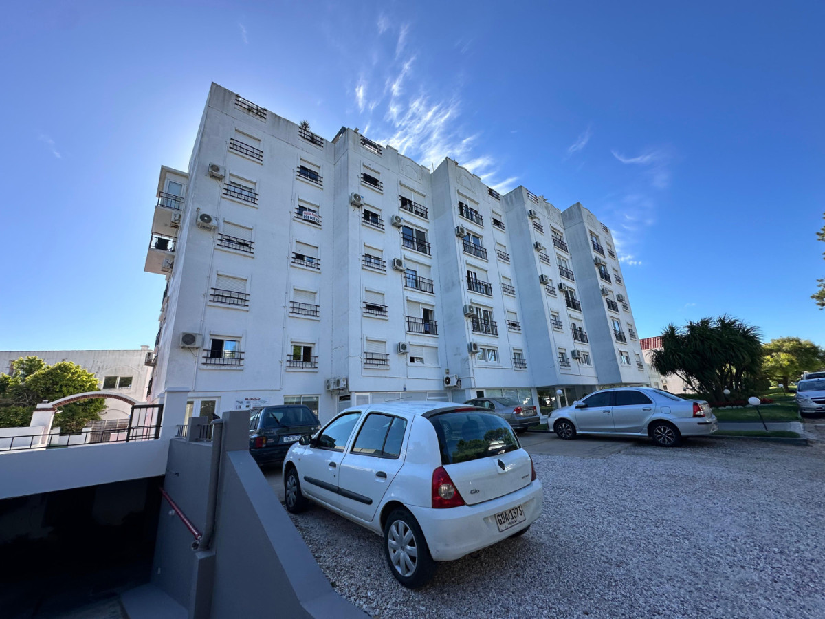 Apartamento ID.4 - Departamento en alquiler, temporada de verano e Invernal 2026.