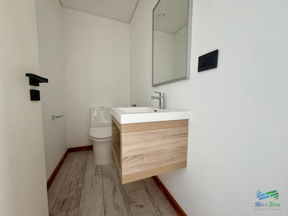 Apartamento ID.5731 - Oportunidad en Surfside - Piso alto | 1 Dormitorio + Toilette