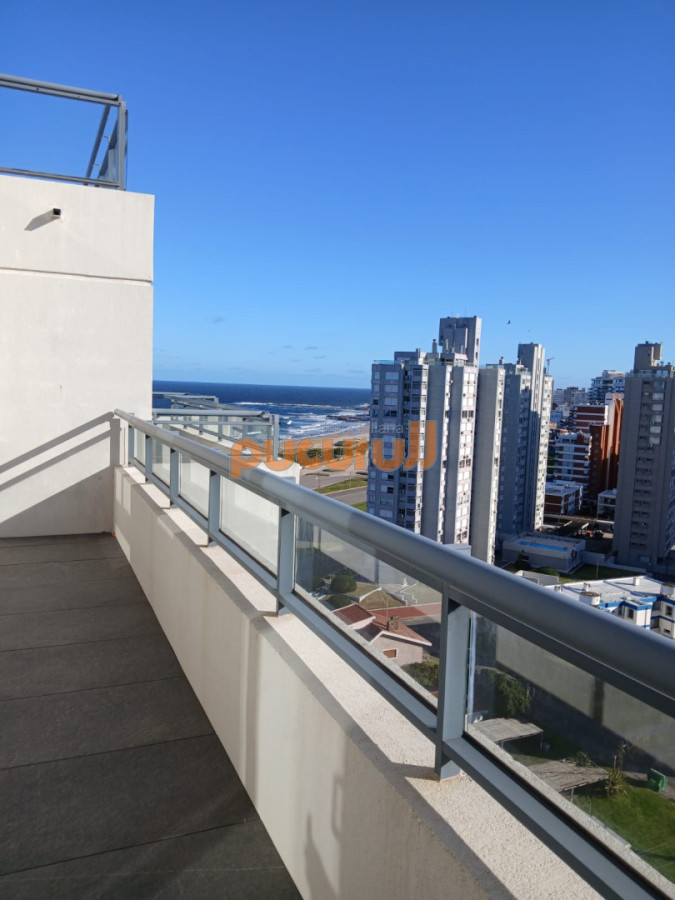 Apartamento ID.2701 - Penthouse de 2 dorm. en Torre Gauguin en Siglo Sol II