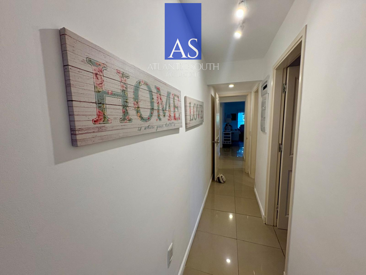 Apartamento ID.4742 - Apartamento moderno 2 dormitorios con parrillero propio Plaza México Punta del Este