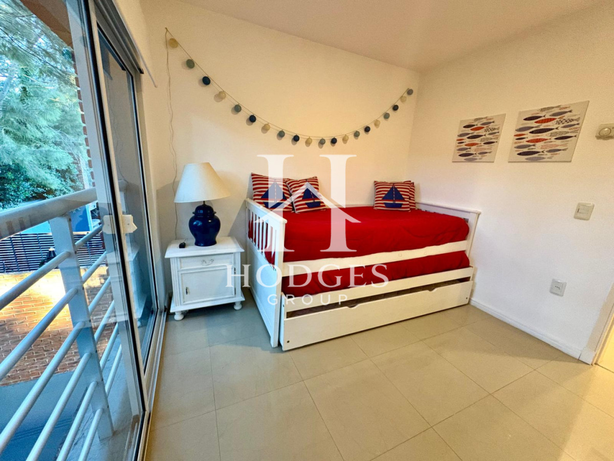 Apartamento ID.117 - Apartamento de 2 dormitorios en Edificio Fairmont - Punta del Este