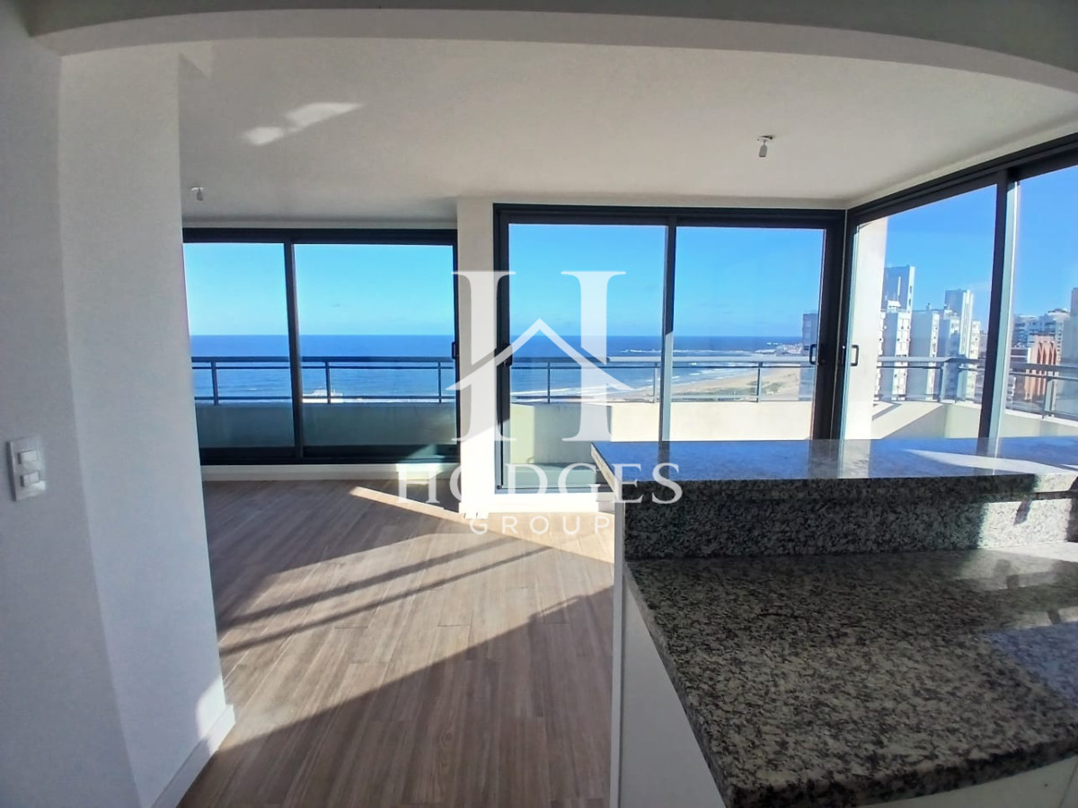 Apartamento ID.113 - Penthouse de 2 dorm. en Torre Gauguin en Siglo Sol II