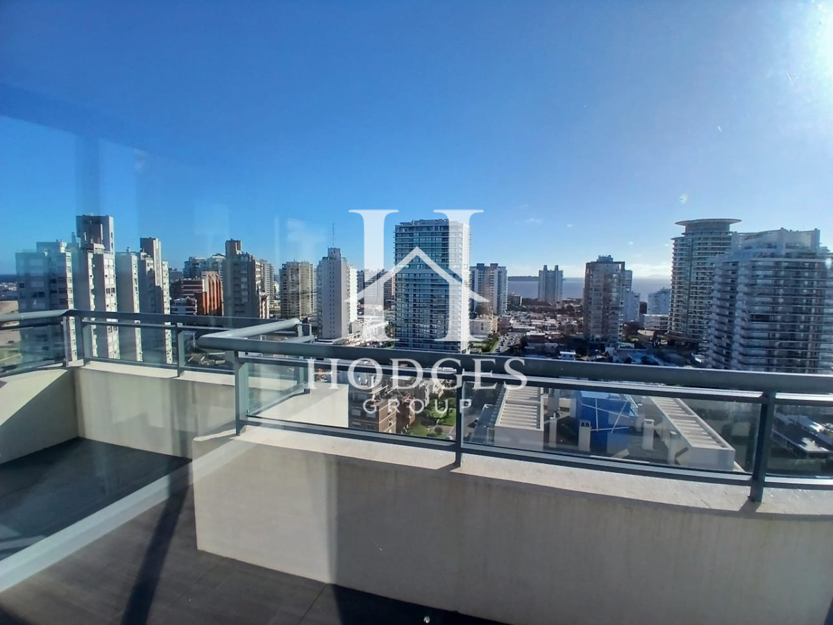 Apartamento ID.113 - Penthouse de 2 dorm. en Torre Gauguin en Siglo Sol II