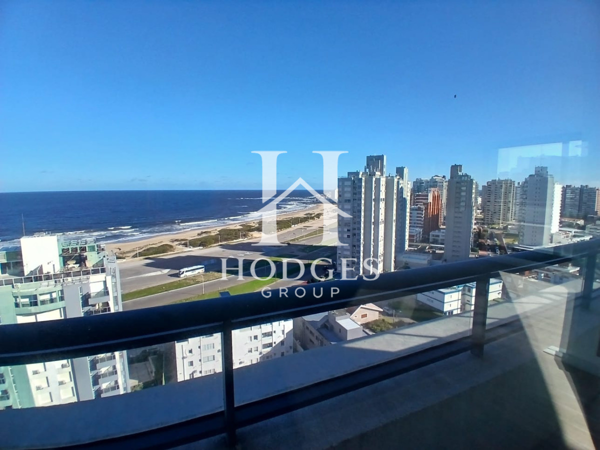 Apartamento ID.113 - Penthouse de 2 dorm. en Torre Gauguin en Siglo Sol II