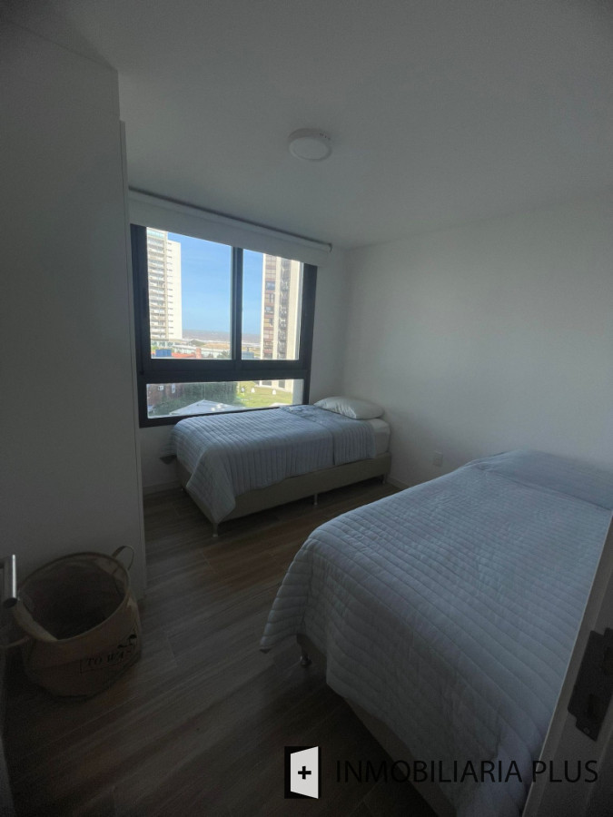 Apartamento ID.1583 - Alquiler de Apartamento de 2 dorm Anual o Invernal en la Península de Punta del Este