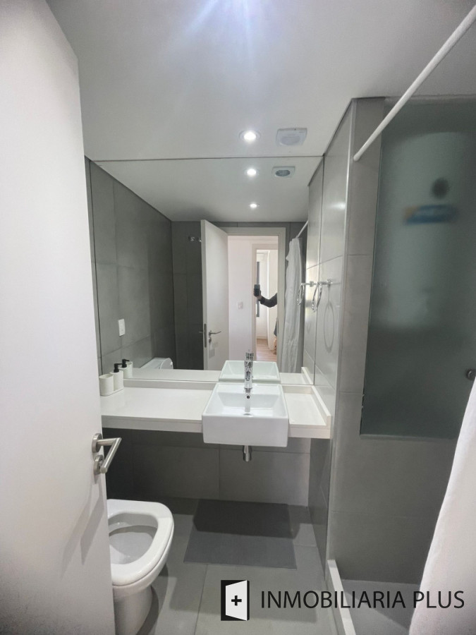 Apartamento ID.1583 - Alquiler de Apartamento de 2 dorm Anual o Invernal en la Península de Punta del Este