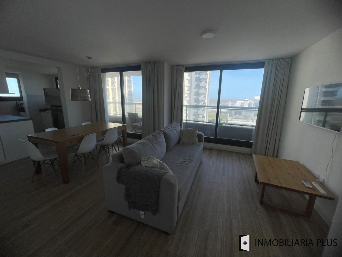 Apartamento ID.1583 - Alquiler de Apartamento de 2 dorm Anual o Invernal en la Península de Punta del Este