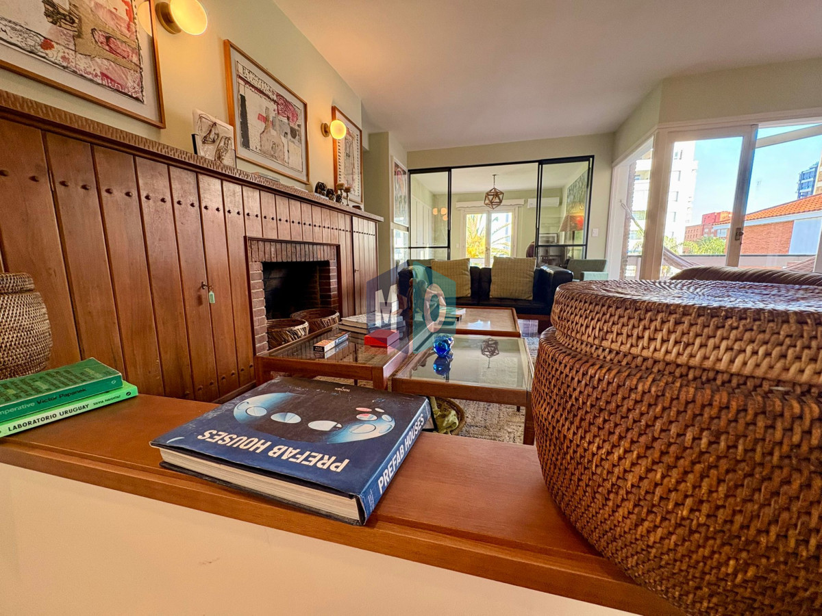 Apartamento ID.1122 - ALQUILER ANUAL 3 DORM - Departamento único a pasos del Puerto