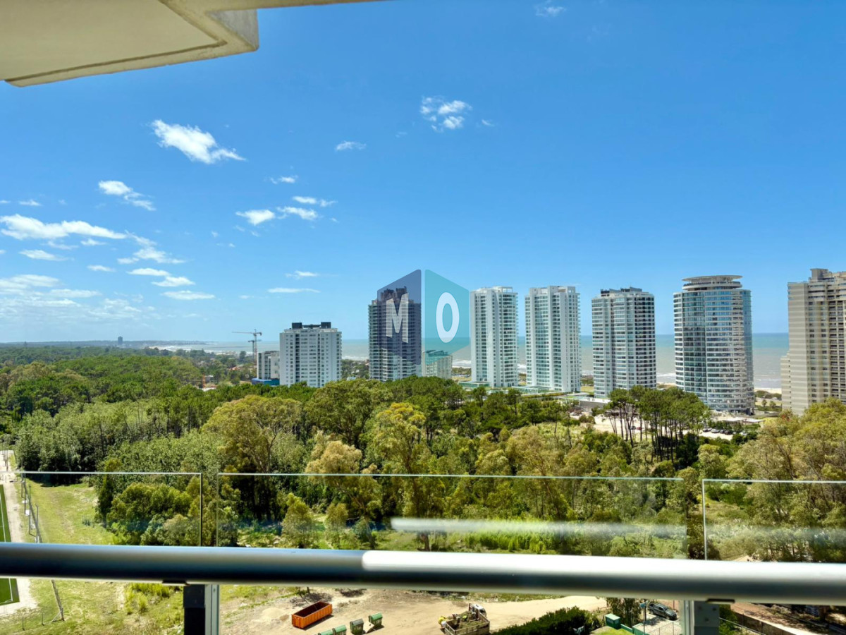 Apartamento ID.1124 - Esquinero Piso Alto en Torre ONE