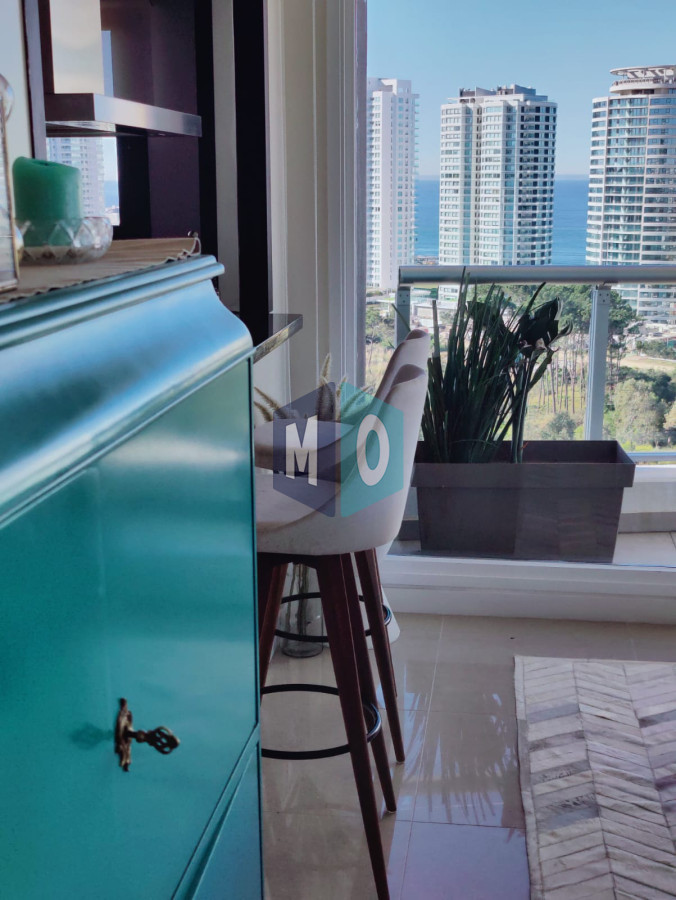 Apartamento ID.1124 - Esquinero Piso Alto en Torre ONE