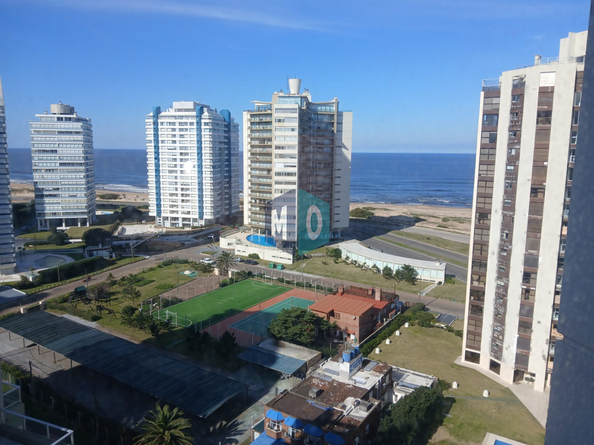 Apartamento ID.1121 - Torre Gauguin - Piso Alto 1 dorm con Vista Panorámica