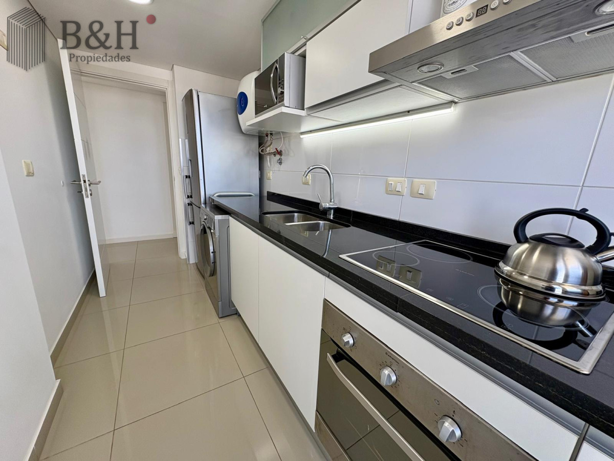 Apartamento ID.6879 - ? PISO ALTO — Apartamento 2 dormitorios en Wind Tower
