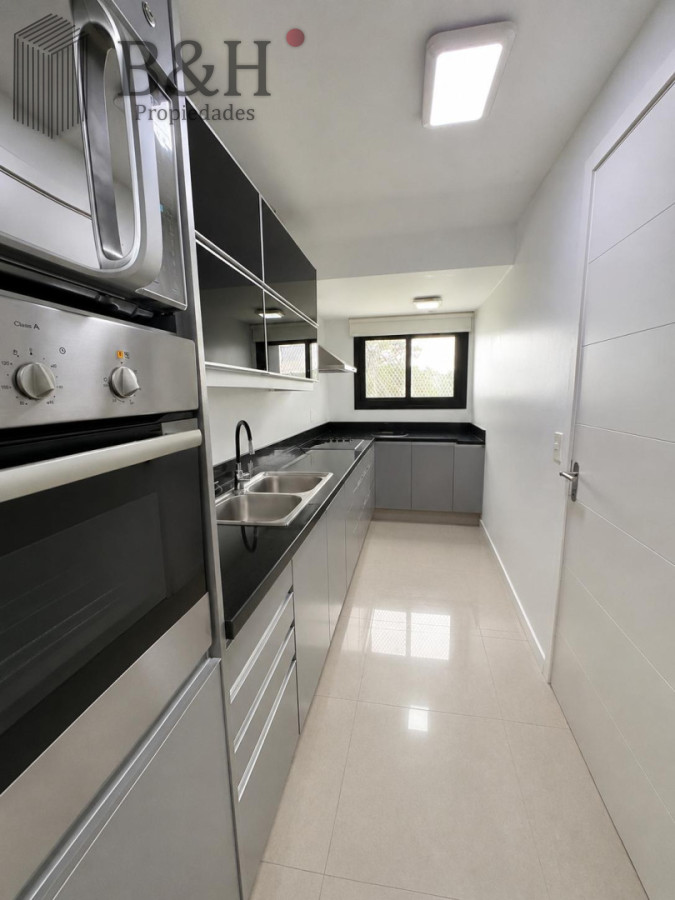 Apartamento ID.8030 - VENTA APARTAMENTO PUNTA DEL ESTE