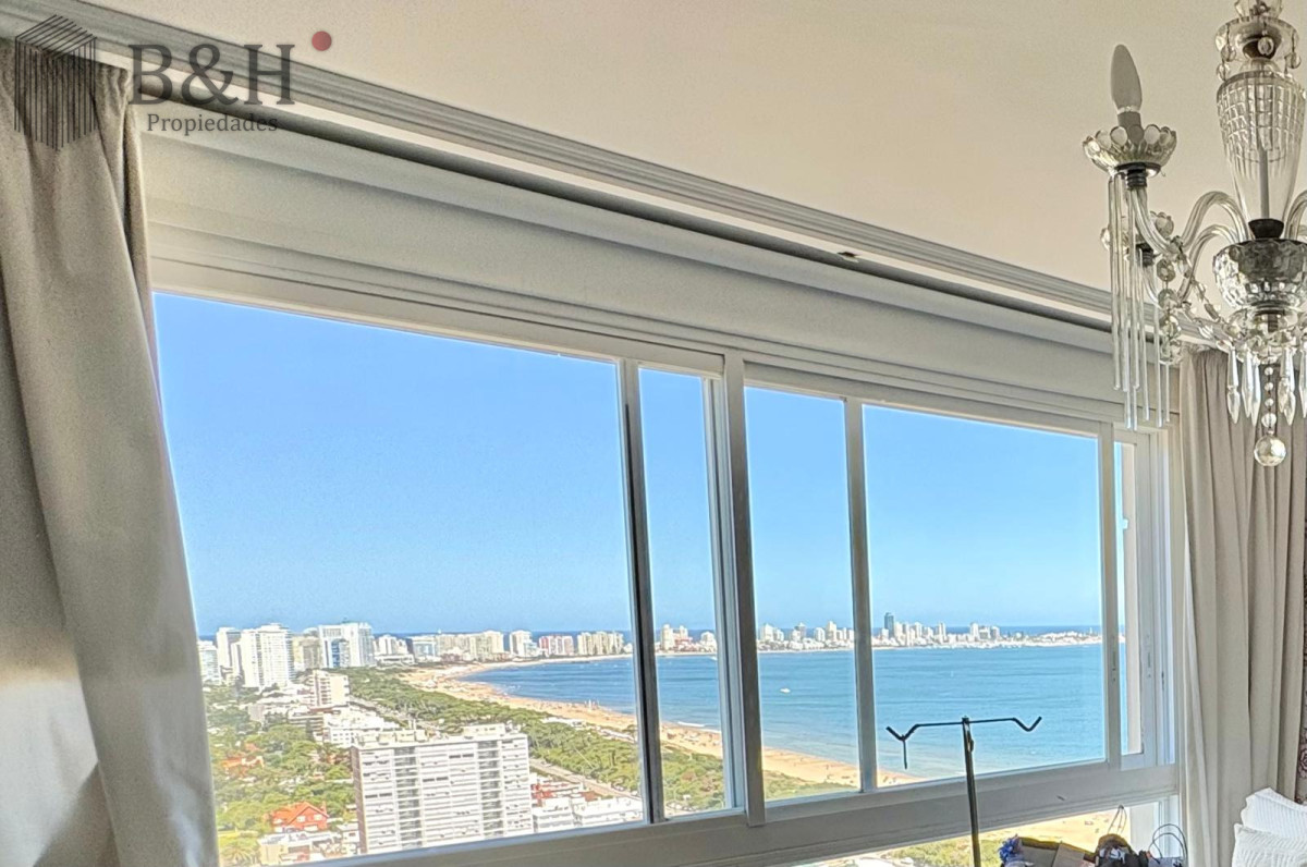 Apartamento ID.6741 - ✨ Le Jardin - Piso Alto Esquinero | 3 Suites + Dependencia | Palier Privado