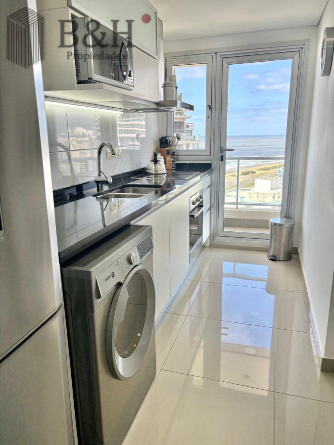 Apartamento ID.6879 - ? PISO ALTO — Apartamento 2 dormitorios en Wind Tower