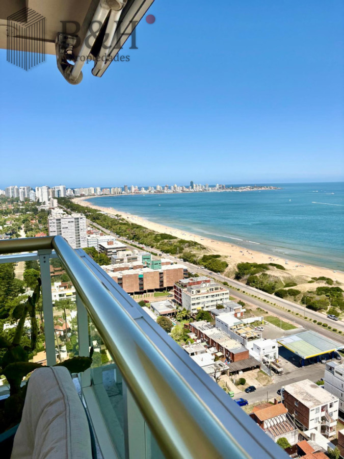 Apartamento ID.6741 - ✨ Le Jardin - Piso Alto Esquinero | 3 Suites + Dependencia | Palier Privado