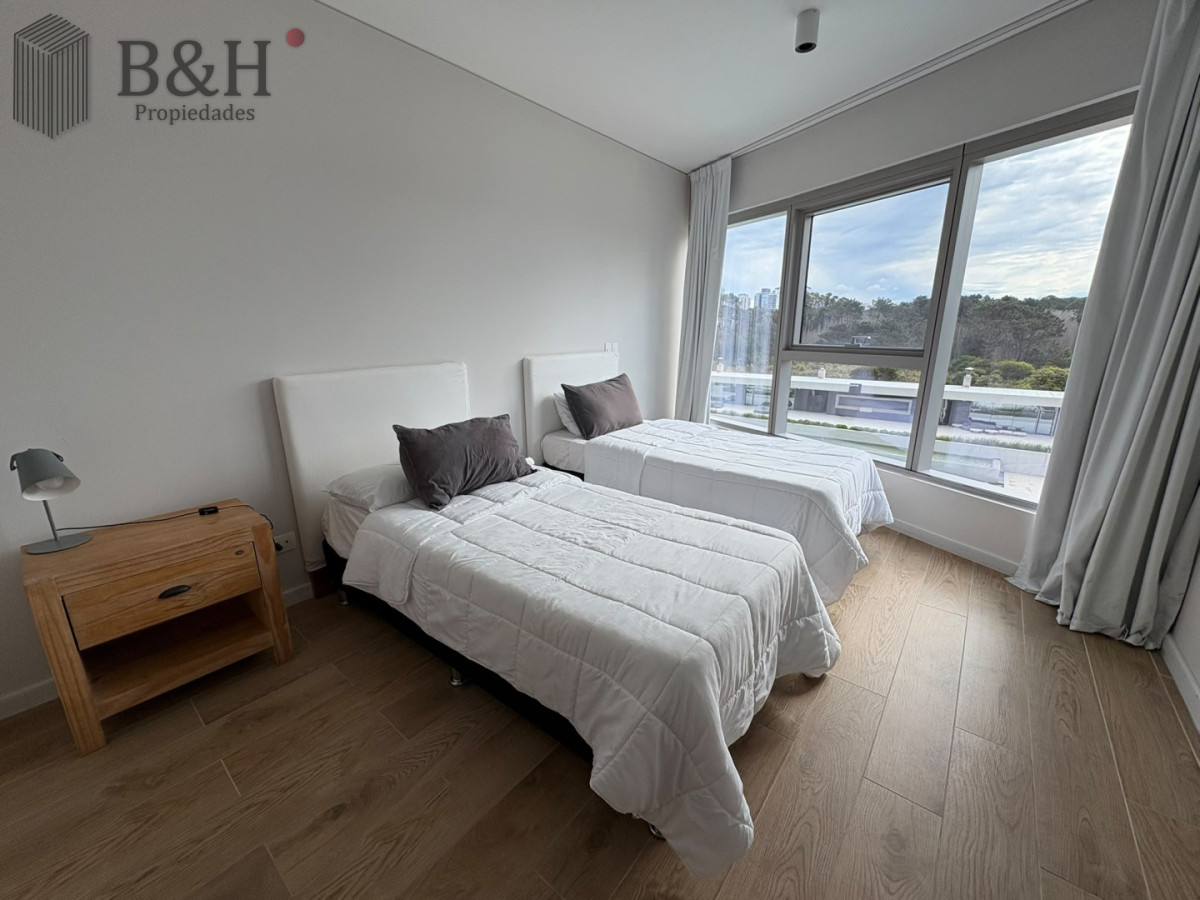 Apartamento ID.8082 - Trump Tower Punta del Este | Venta & Alquiler Anual | 2 Suites 