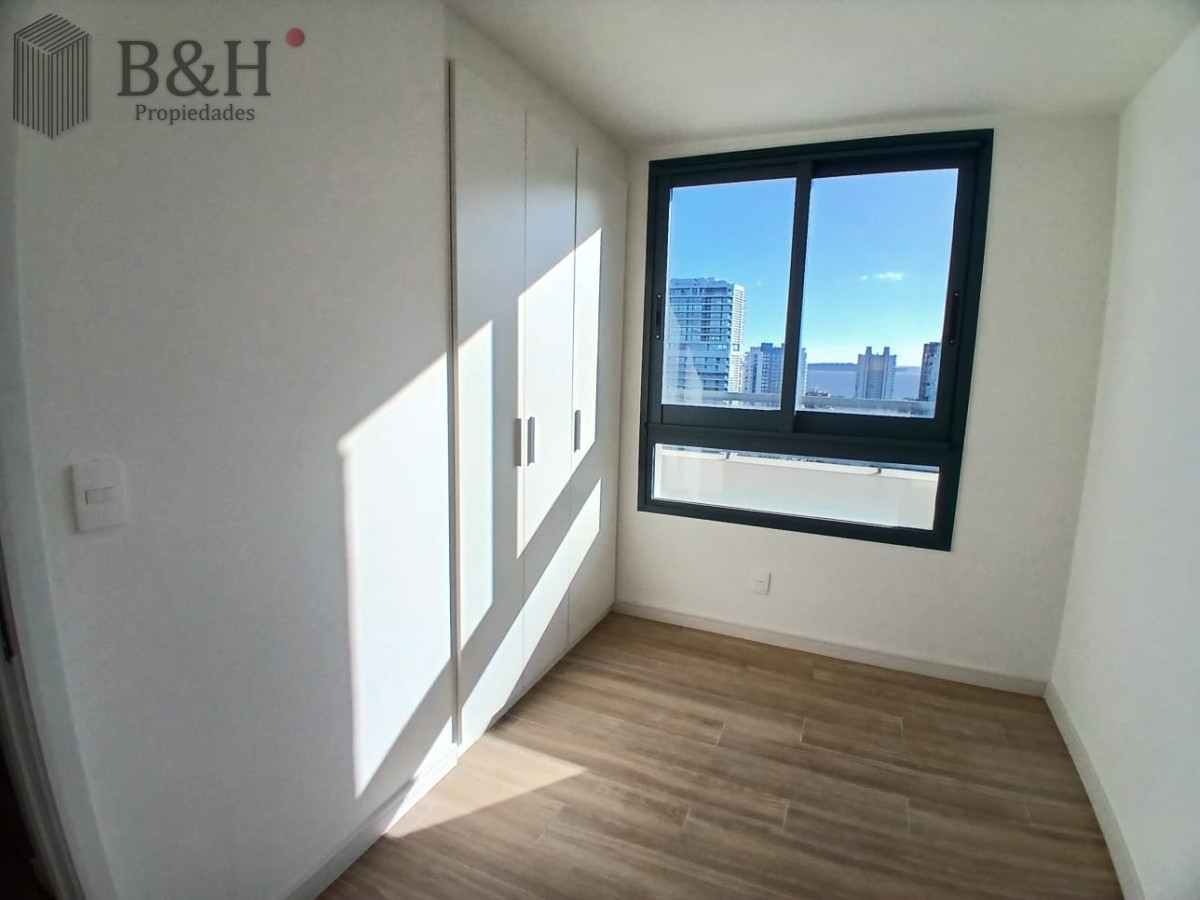 Apartamento ID.6878 - Penthouse de 2 dorm. en Torre Gauguin en Siglo Sol II