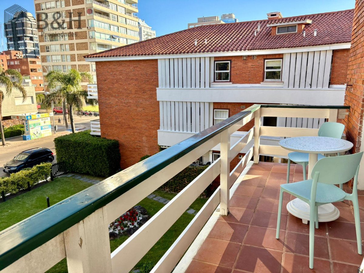 Apartamento ID.6643 - ALQUILER ANUAL 3 DORM - Departamento único a pasos del Puerto