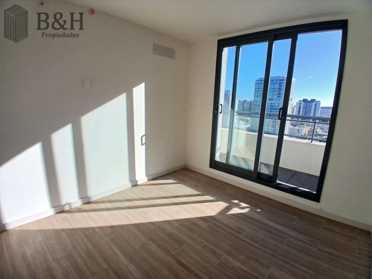 Apartamento ID.6878 - Penthouse de 2 dorm. en Torre Gauguin en Siglo Sol II